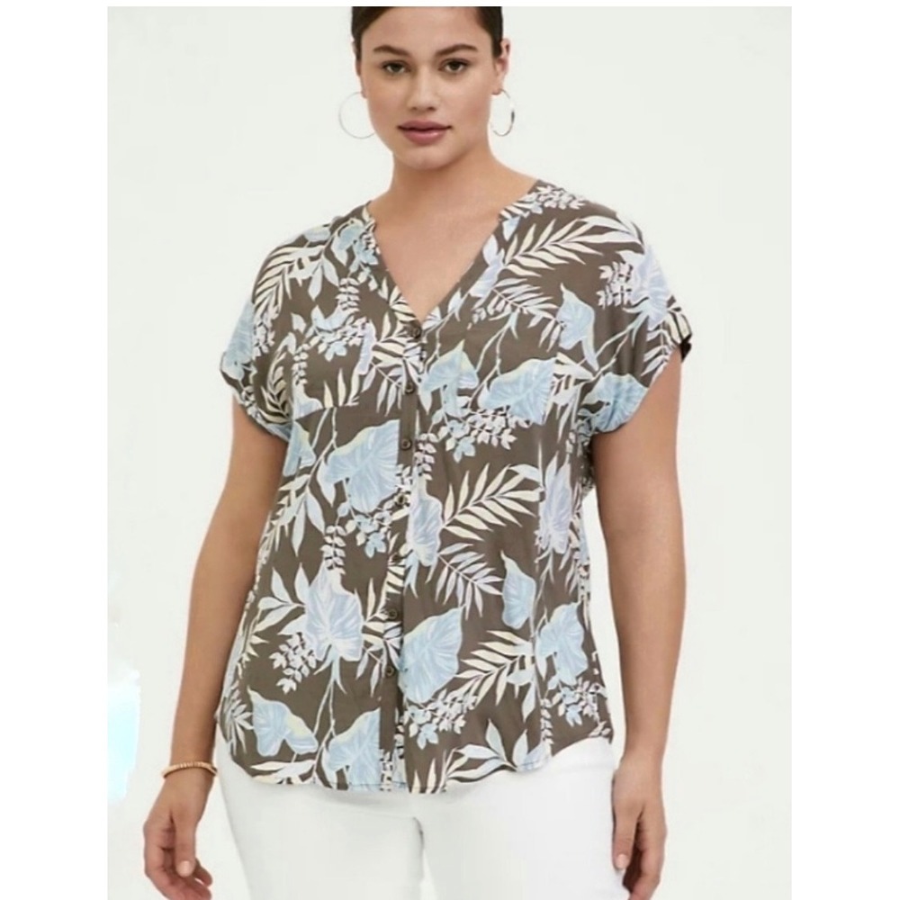 Torrid 5 Taupe Tropical Floral Print Short Sleeve Button Up Top Plus Size 5x 28